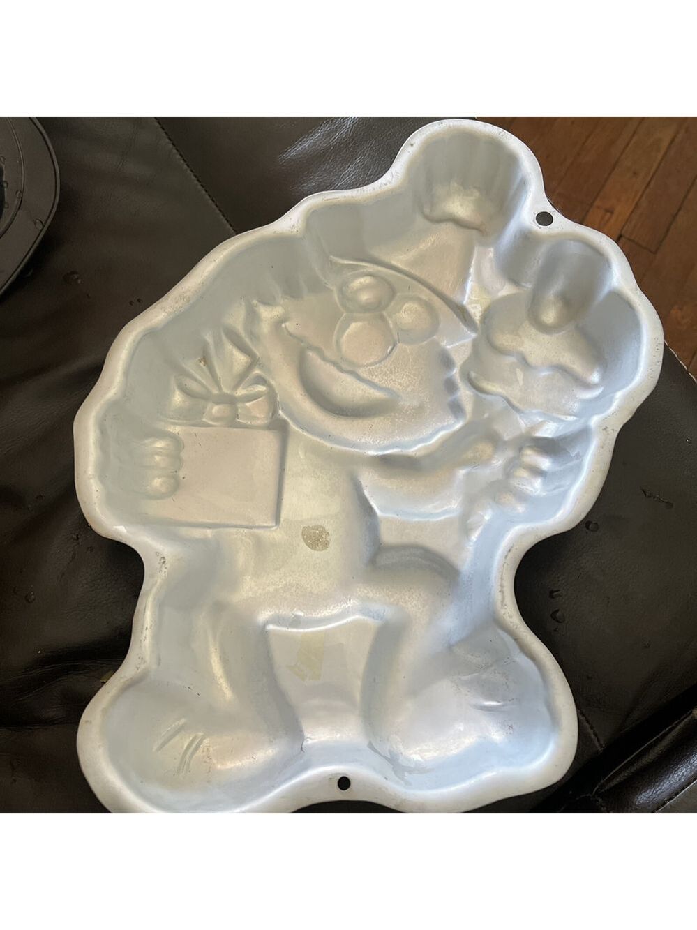 Vintage 1996 Wilton Sesame Street Elmo Cake Pan 2105-4298 Bakeware